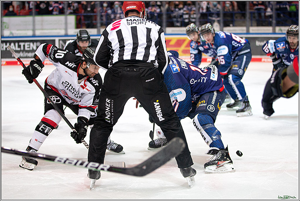 PENNY DEL; Iserlohn Roosters- Koelner Haie; Iserlohn, 05.12.2021